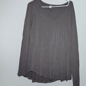 MTS Long Sleeve V-Neck Top –‎ Size Large (Gray)